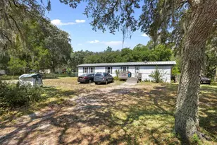 43911 Grace Ave, Deland, FL 32720 - Photo 1