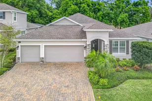 425 Wedgeworth Ln, Deland, FL 32724 - Photo 1