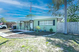 7226 13th St N, Saint Petersburg, FL 33702 - Photo 1