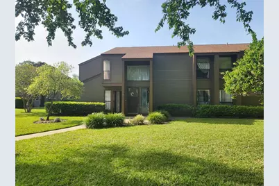 8 Oxford Lane, Palm Coast, FL 32137 - Photo 1