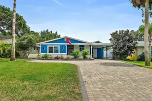 809 E 14th Ave, New Smyrna Beach, FL 32169 - Photo 1