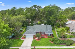 802 Royal Oak Ct, Deland, FL 32724 - Photo 1