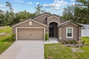 1846 N Acadian Dr, Deltona, FL 32725 - Photo 1