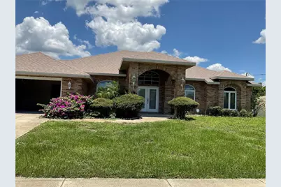 715 Fairlawn Drive, Orange City, FL 32763 - Photo 1