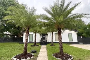 1131 W Page Dr, Deltona, FL 32725 - Photo 1