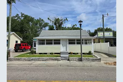 541 Washington Street, New Smyrna Beach, FL 32168 - Photo 1