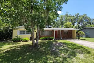 906 E Wisconsin Ave, Deland, FL 32724 - Photo 1