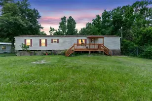 31338 Evergreen Dr, Deland, FL 32720 - Photo 1