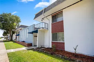 303 Ridge Blvd, South Daytona, FL 32119 - Photo 1