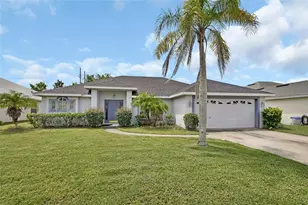 35 Spring Ridge Dr, Debary, FL 32713 - Photo 1