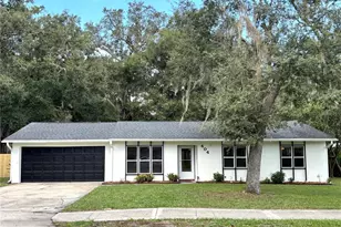 404 S Blue Lk Ave, Deland, FL 32724 - Photo 1