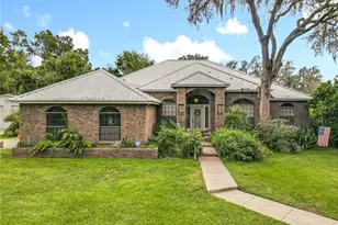 520 Forest Creek Run, De Leon Springs, FL 32130 - Photo 1