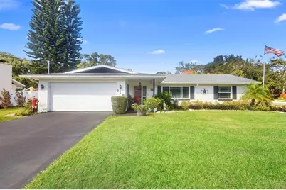 216 Lakewood Drive, Debary, FL 32713 - Photo 1