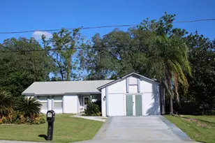 2487 Sedgefield Ave, Deltona, FL 32725 - Photo 1