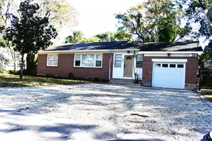 541 N Orange Ave, Deland, FL 32720 - Photo 1