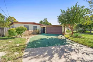 8101 Lake Eve Dr, Orlando, FL 32810 - Photo 1