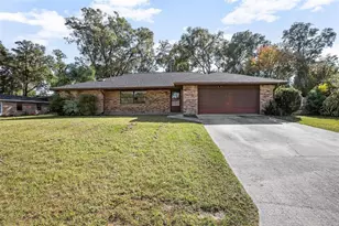 1142 Valley View Ln, Deland, FL 32720 - Photo 1