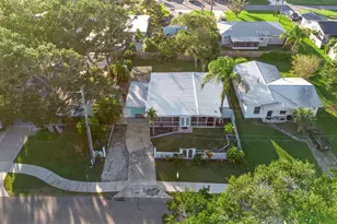 650 S Pine St, New Smyrna Beach, FL 32169 - Photo 1