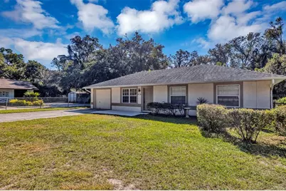 1134 E 10th Avenue, Mount Dora, FL 32757 - Photo 1