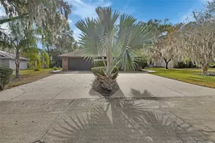 526 Hemingway Ct, Deland, FL 32720 - Photo 1