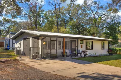 1108 E Winnemissett Avenue, Deland, FL 32724 - Photo 1