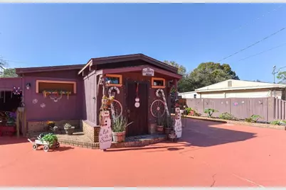 1534 Center Avenue, Daytona Beach, FL 32117 - Photo 1