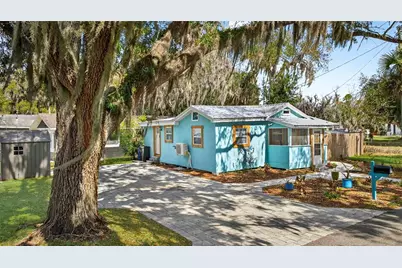 607 Jefferson Street, New Smyrna Beach, FL 32168 - Photo 1