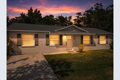 624 W New York Avenue, Lake Helen, FL 32744 - Photo 1