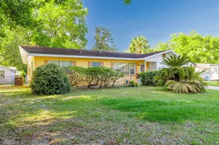 1126 Stevens Ave, Deland, FL 32720 - Photo 1