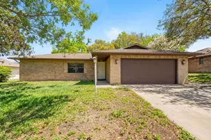 552 S Annapolis Dr, Deltona, FL 32725 - Photo 1