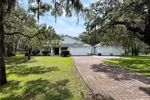 18749 Lansford Dr, Hudson, FL 34667 - Photo 1