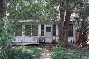 372 S Euclid Ave, Lake Helen, FL 32744 - Photo 1