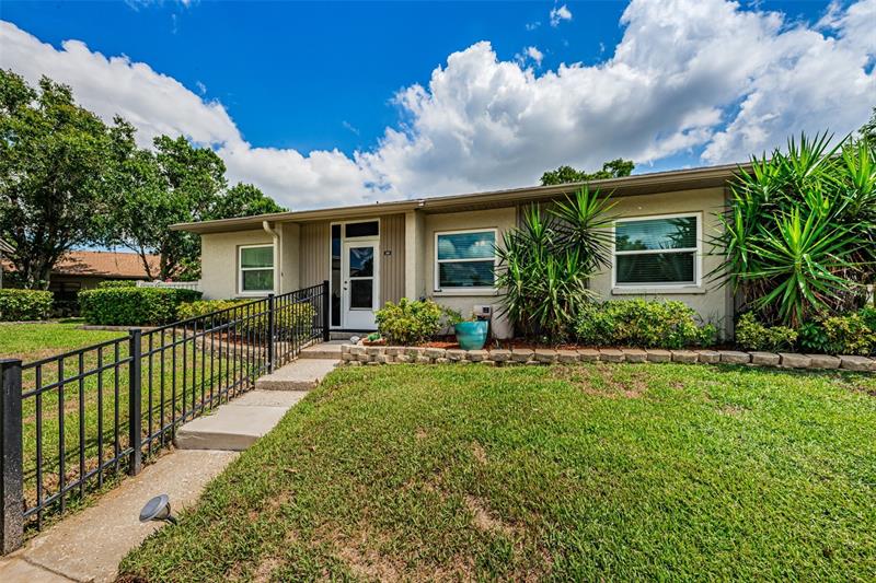 120 Colette Ct, Oldsmar, FL 34677 MLS W7847382 Coldwell Banker