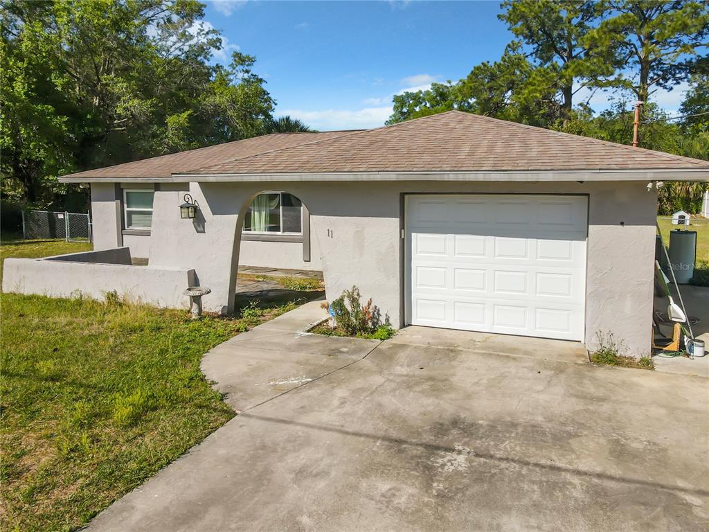 11 N Country Club Dr, Crystal River, FL 34429 MLS W7853576 Coldwell