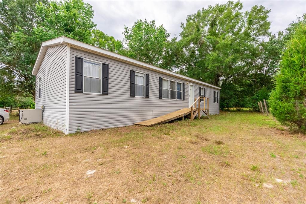 12204 Kitten Trail, Hudson, FL 34669 MLS W7854394 Coldwell Banker