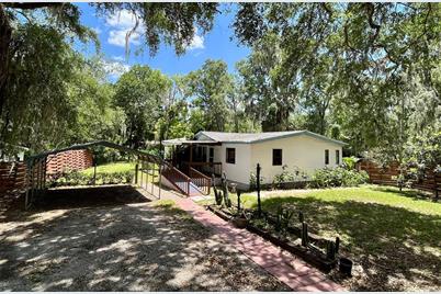 3570 Cr 405D, Lake Panasoffkee, FL 33538 - Photo 1