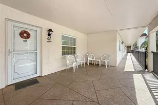 861 Maple Ct, Dunedin, FL 34698 - Photo 1