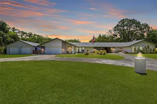 2400 Commack Ct, New Port Richey, FL 34655 - Photo 1