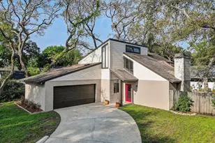 10910 Winter Oak Pl, Tampa, FL 33618 - Photo 1