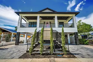 111 E Cedar St, Tarpon Springs, FL 34689 - Photo 1