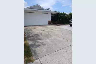 9516 Glen Moor Lane, Port Richey, FL 34668 - Photo 1