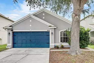 8335 Crescent Moon Dr, New Port Richey, FL 34655 - Photo 1