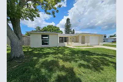 10135 Glen Moor Lane, Port Richey, FL 34668 - Photo 1