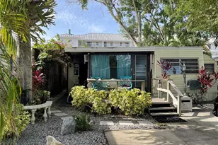 21045 Lazy Days Cir, Lutz, FL 33558 - Photo 1