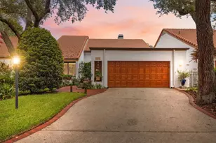 11505 Cerca Del Rio, Temple Terrace, FL 33617 - Photo 1