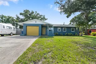 11608 108th St, Seminole, FL 33778 - Photo 1