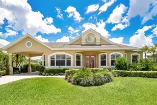 4716 Pinnacle Dr, Bradenton, FL 34208 - Photo 1