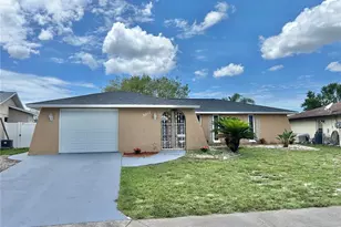 9211 Haverford Ln, Port Richey, FL 34668 - Photo 1