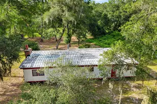 18631 SE 106th Pl, Ocklawaha, FL 32179 - Photo 1