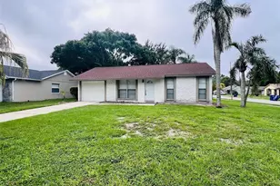 7020 Wentworth Way, New Port Richey, FL 34655 - Photo 1